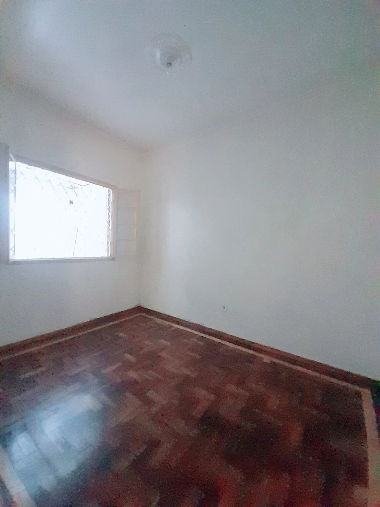 CASA TÉRREA PRÓXIMO AO PELOTENSE