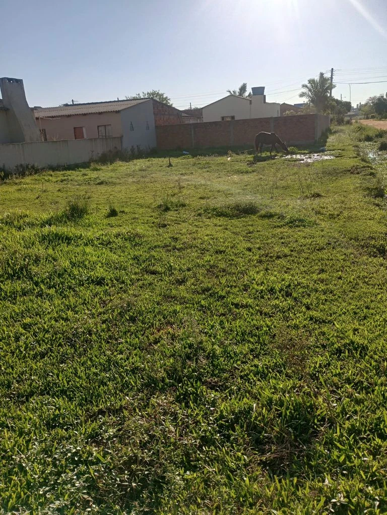 Terreno de esquina na Vila Princesa