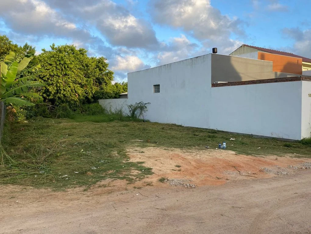 Terreno no Recanto de Portugal